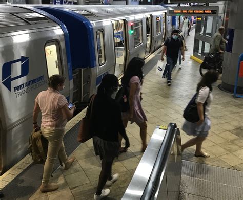 smart link vs metro card|PATH riders will be able to pay fares with a card or phone tap, .